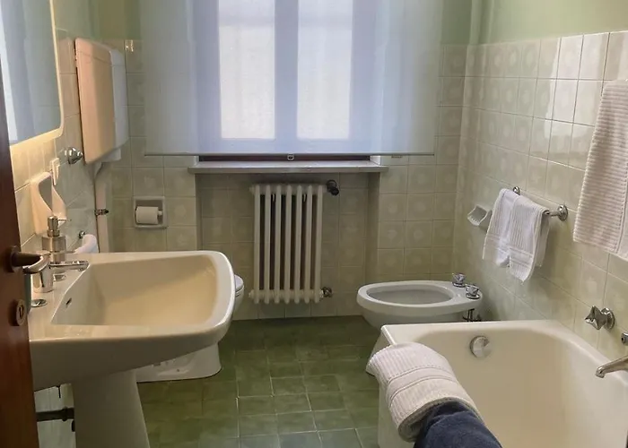 70 Villa Peschiera del Garda