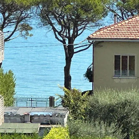 70 Villa Peschiera del Garda