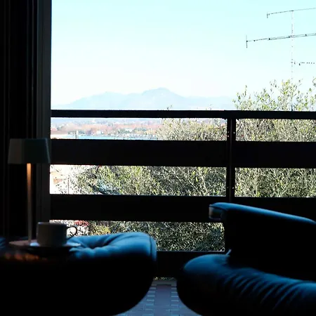 70 Villa Peschiera del Garda