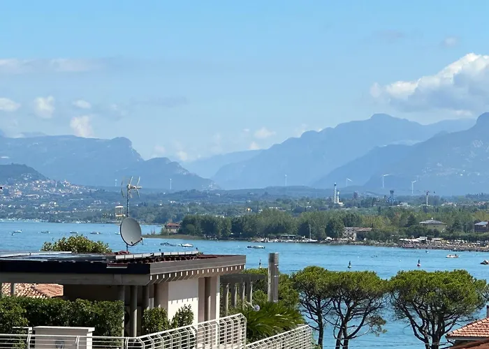 70 Willa Peschiera del Garda