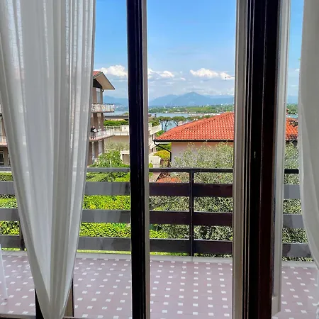 ヴィラ 70 ペスキエーラ・デル・ガルダ